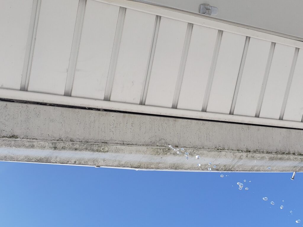 gutter leaking from behind