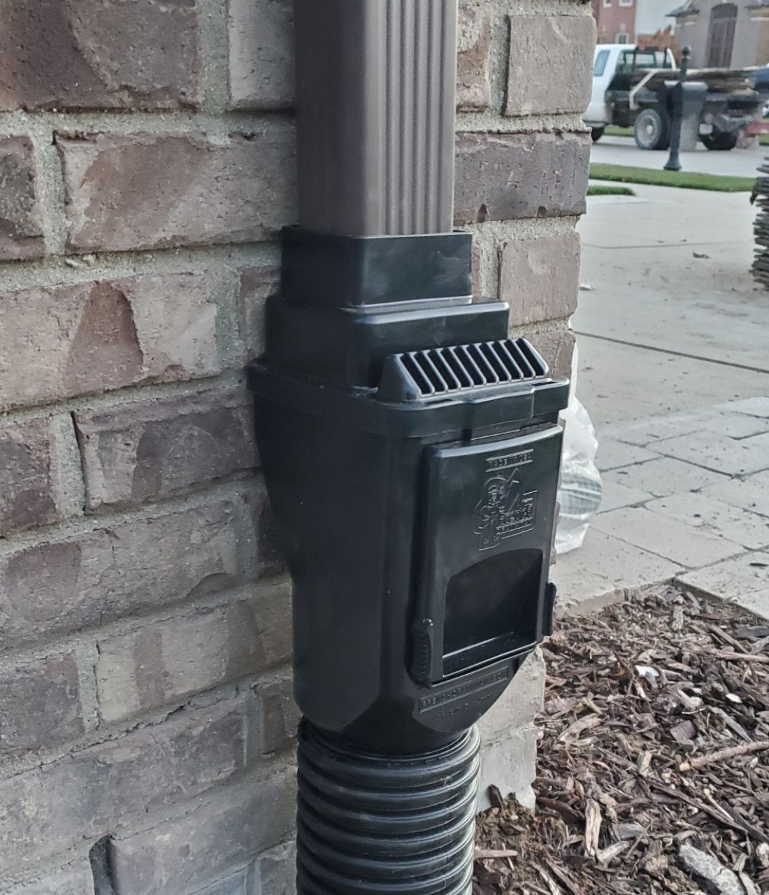 Downspout cleanouts